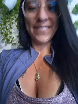 Snapshot of VALERY-94 chatting on April 24, 2026, 12:07 pm VALERY-94 online show from April 24, 2026, 12:07 pm