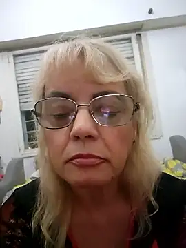 MatureElegantWidow online show from May 13, 2026, 12:06 am