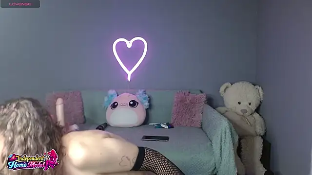 Bea doll online show from May 14, 2026, 1:13 am