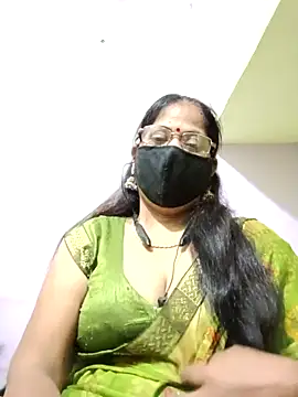 Snapshot of SEEMA_012 chatting on May 17, 2026, 4:56 am SEEMA 012 online show from May 17, 2026, 4:56 am