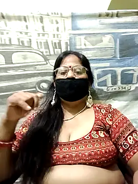 Snapshot of SEEMA_012 chatting on April 19, 2026, 5:30 am SEEMA 012 online show from April 19, 2026, 5:30 am