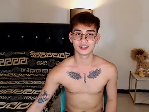 asianrimmerboy online show from April 3, 2026, 1:50 pm