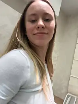 Viksipixi online show from April 10, 2026, 7:10 pm