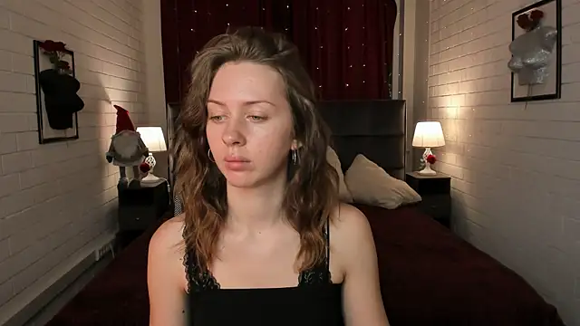 MeganClapp online show from May 27, 2026, 5:15 am