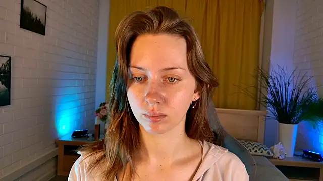 MeganClapp online show from April 23, 2026, 5:25 am