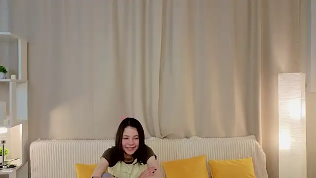 Snapshot of SheliaBinkley chatting on April 13, 2026, 8:02 pm SheliaBinkley online show from April 13, 2026, 8:02 pm