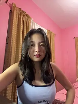 onlykays  online show from April 21, 2026, 12:56 pm