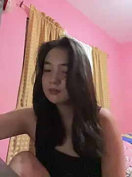 onlykays  online show from April 19, 2026, 1:12 pm