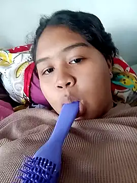 Snapshot of carol_18 chatting on April 15, 2026, 6:56 pm carol 18 online show from April 15, 2026, 6:56 pm