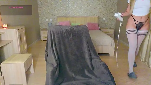 Snapshot of saemori chatting on July 16, 2026, 6:16 pm saemori online show from July 16, 2026, 6:16 pm