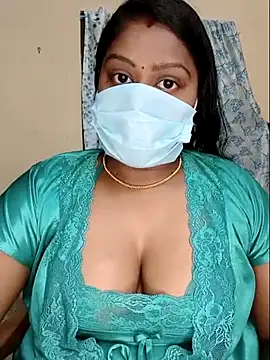 Romantic Woman online show from April 23, 2026, 12:50 am