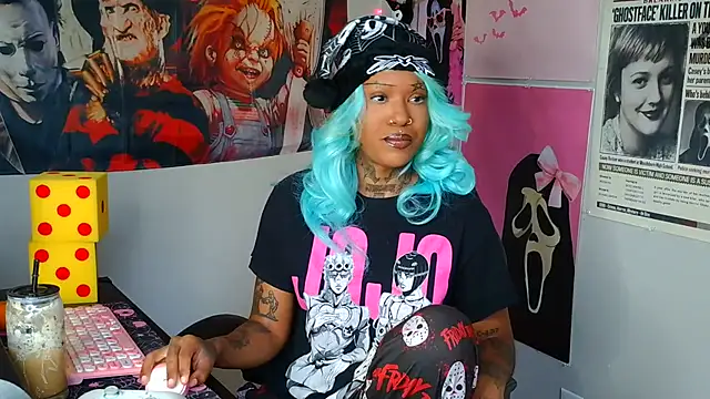 Snapshot of spookiebaddie chatting on July 12, 2026, 7:47 pm spookiebaddie online show from July 12, 2026, 7:47 pm