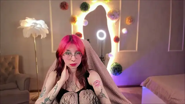 Alice Nyx online show from April 8, 2026, 8:43 pm