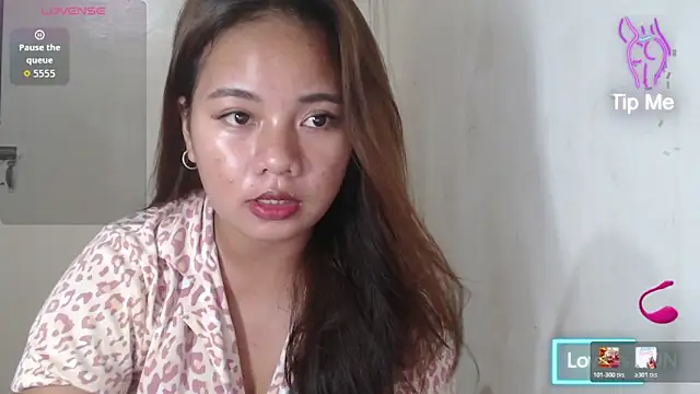 Snapshot of asianmiya08 chatting on April 27, 2026, 11:19 am asianmiya08 online show from April 27, 2026, 11:19 am