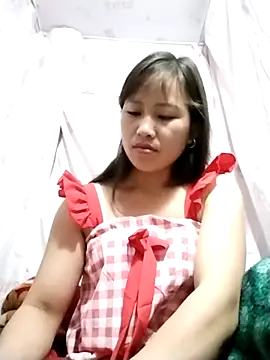 Snapshot of Yo-must chatting on April 26, 2026, 8:28 pm Yo-must online show from April 26, 2026, 8:28 pm