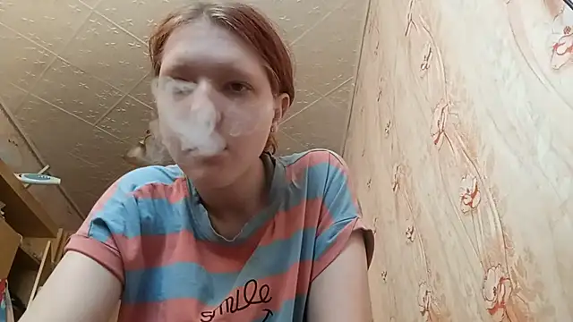 BirgitKamal online show from May 10, 2026, 11:36 am