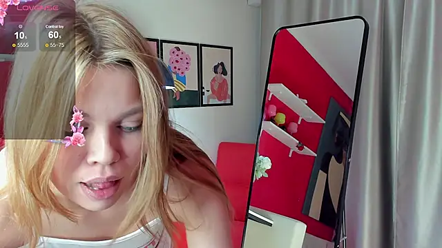 ScarletMarnei online show from April 9, 2026, 2:13 am