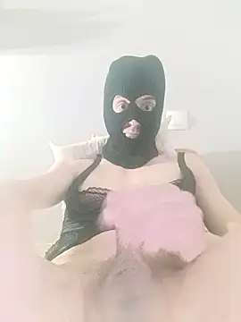 Tinaki cross online show from April 6, 2026, 1:23 am