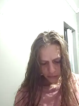 Snapshot of Skymadison6 chatting on April 19, 2026, 7:16 pm Skymadison6 online show from April 19, 2026, 7:16 pm