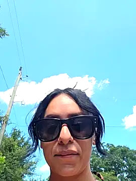 Snapshot of Controllercutie chatting on June 29, 2026, 3:23 pm Controllercutie online show from June 29, 2026, 3:23 pm