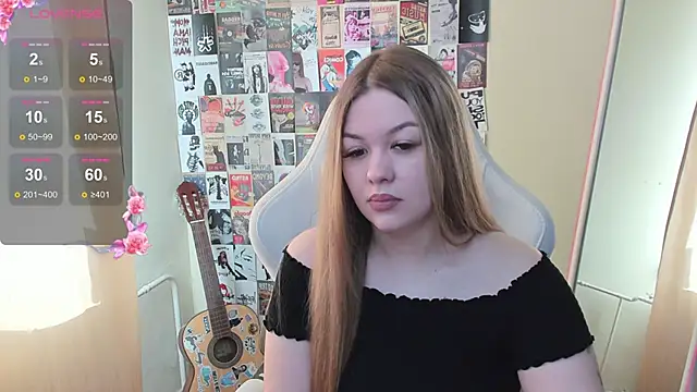 AmeliePeach online show from May 5, 2026, 1:41 am
