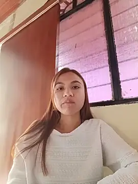 Leticia Hinkley  online show from May 23, 2026, 1:32 pm