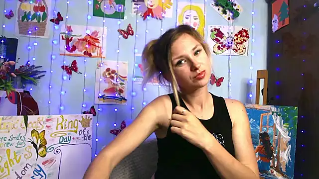 Snapshot of HarleyLife chatting on May 16, 2026, 5:34 pm HarleyLife online show from May 16, 2026, 5:34 pm