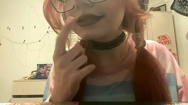 RedHeadCat online show from April 27, 2026, 9:35 pm