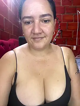 Fresita-12 online show from July 9, 2026, 2:01 am