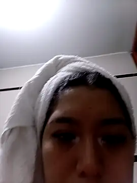 Snapshot of BlancaNievesxxo chatting on April 8, 2026, 1:07 am BlancaNievesxxo online show from April 8, 2026, 1:07 am
