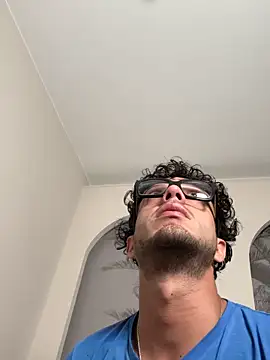 Snapshot of dexterlab_be chatting on April 7, 2026, 7:59 pm dexterlab be online show from April 7, 2026, 7:59 pm