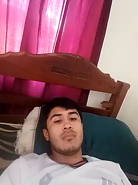 Lean Emma21 online show from April 6, 2026, 2:40 pm