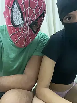 Lean Emma21 online show from April 14, 2026, 11:21 pm