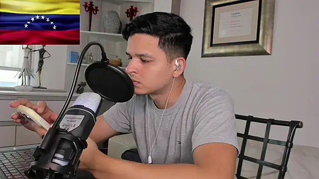 matrix1998 online show from April 6, 2026, 10:00 pm