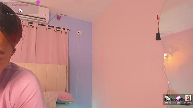 sweetkimmie  online show from May 15, 2026, 12:36 pm
