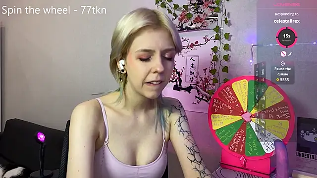 LunaBless online show from May 24, 2026, 9:36 pm