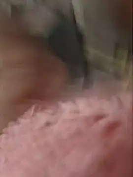 Snapshot of LaliaMia chatting on November 5, 2025, 4:15 am LaliaMia online show from November 5, 2025, 4:15 am