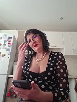 Snapshot of LaliaMia chatting on March 7, 2026, 10:43 am LaliaMia online show from March 7, 2026, 10:43 am