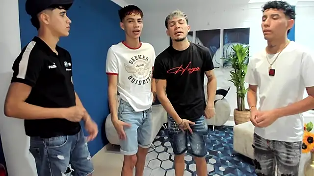 Snapshot of Theguys-passion chatting on April 7, 2026, 9:27 pm Theguys-passion online show from April 7, 2026, 9:27 pm