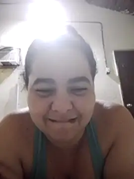 Snapshot of Golositadeamor chatting on June 26, 2026, 6:25 pm Golositadeamor online show from June 26, 2026, 6:25 pm