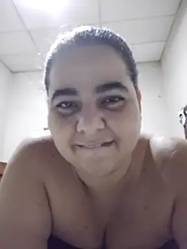 Snapshot of Golositadeamor chatting on June 28, 2026, 8:59 pm Golositadeamor online show from June 28, 2026, 8:59 pm
