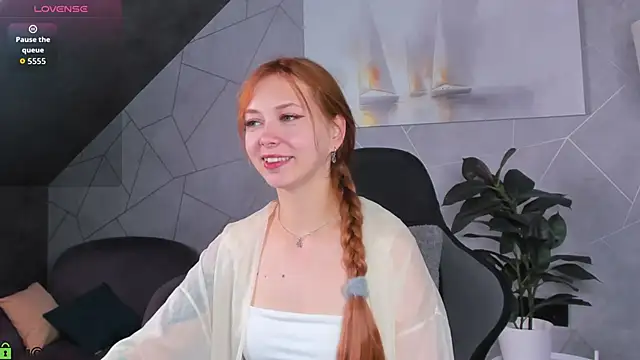Sienna Nyx online show from May 24, 2026, 9:09 am