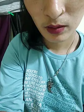 Monika kumari6 online show from May 13, 2026, 4:47 pm