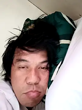 akiramoore online show from May 23, 2026, 5:28 am