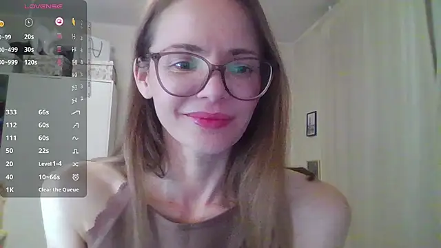 mmmay day online show from April 26, 2026, 3:42 pm