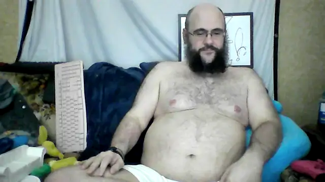 BriTheTopBear online show from May 11, 2026, 2:57 am