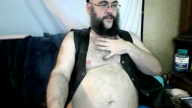 BriTheTopBear online show from May 16, 2026, 1:26 am