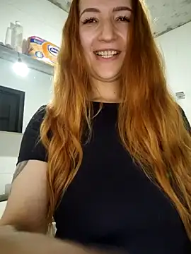 LeonaFox online show from May 17, 2026, 7:03 pm