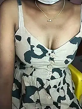 Anu tamilx online show from April 10, 2026, 4:47 pm