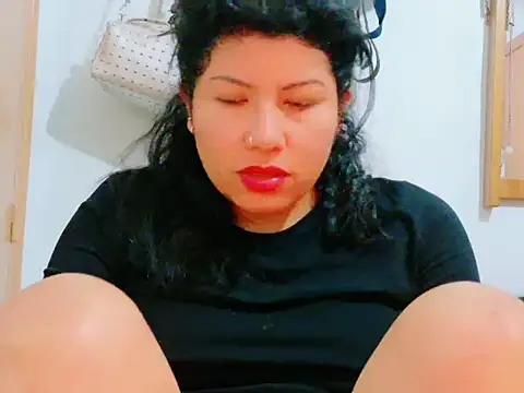 Snapshot of MojaditPussy chatting on May 8, 2026, 12:31 pm MojaditPussy online show from May 8, 2026, 12:31 pm